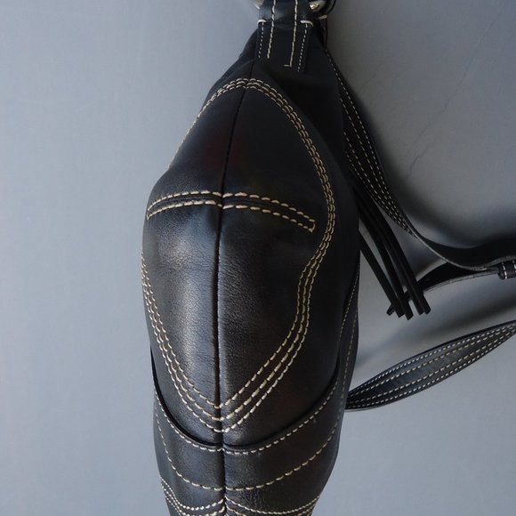 COACH Black Leather Small Crossbody Purse. - Picture 6 of 16